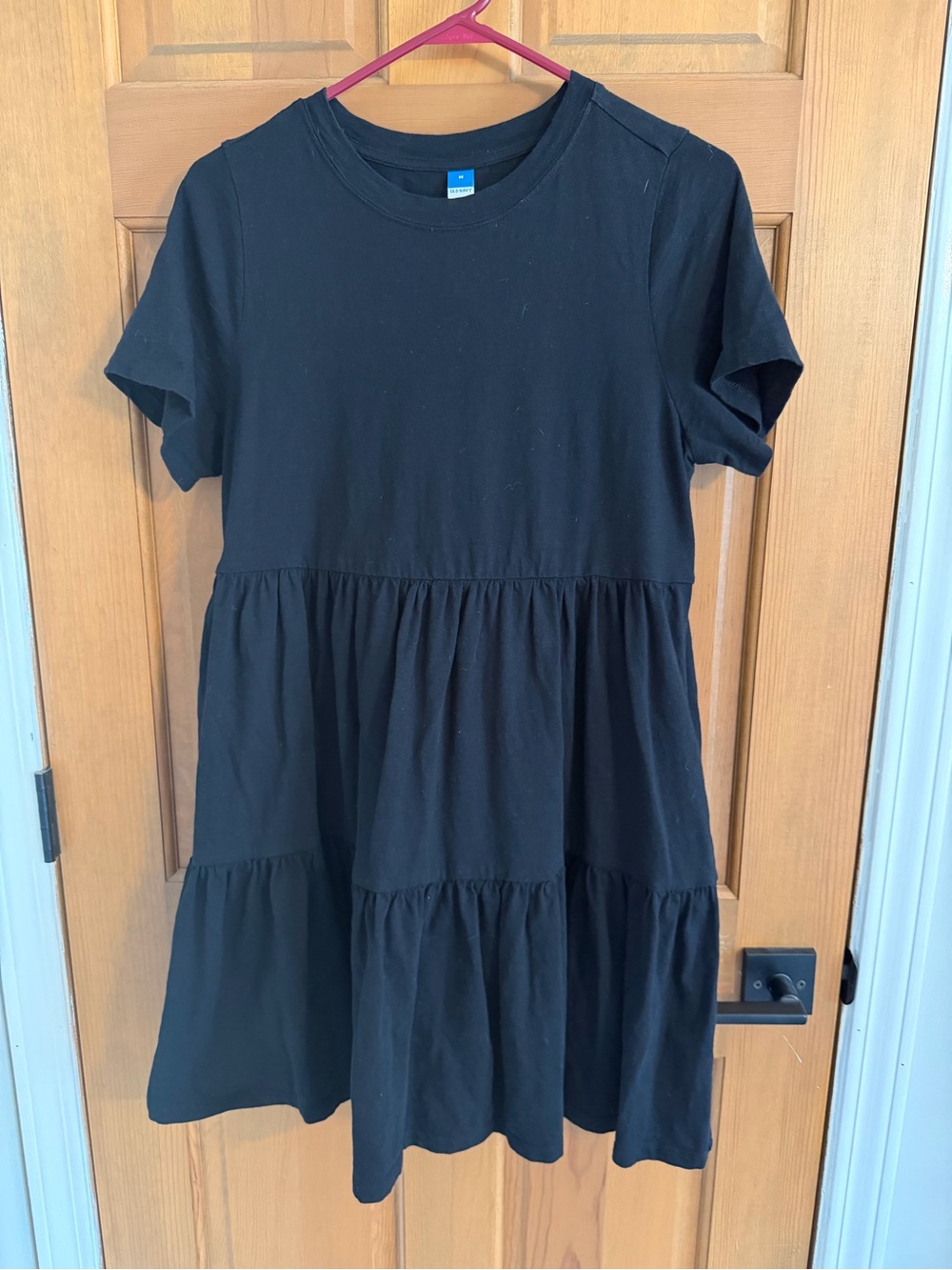 Womens Old Navy Black Tiered Short-Sleeve Dress